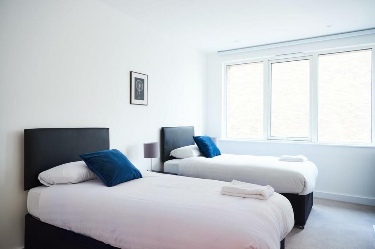 Access Canada Water Apartment